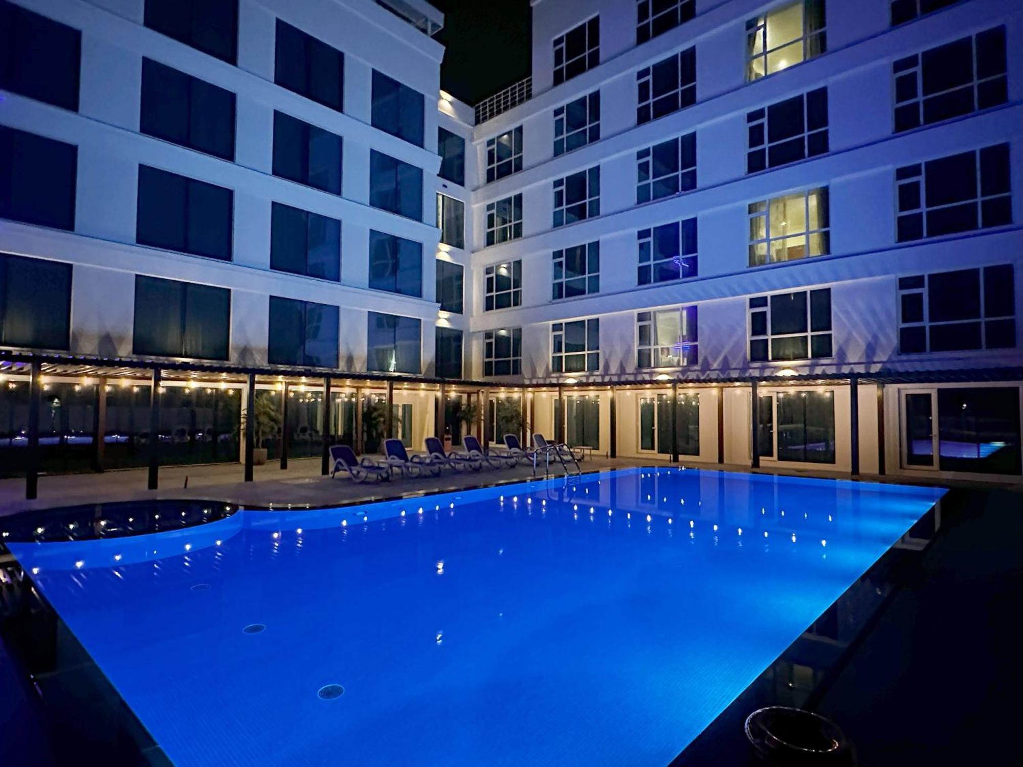 Sur Grand Hotel Dış mekan fotoğraf